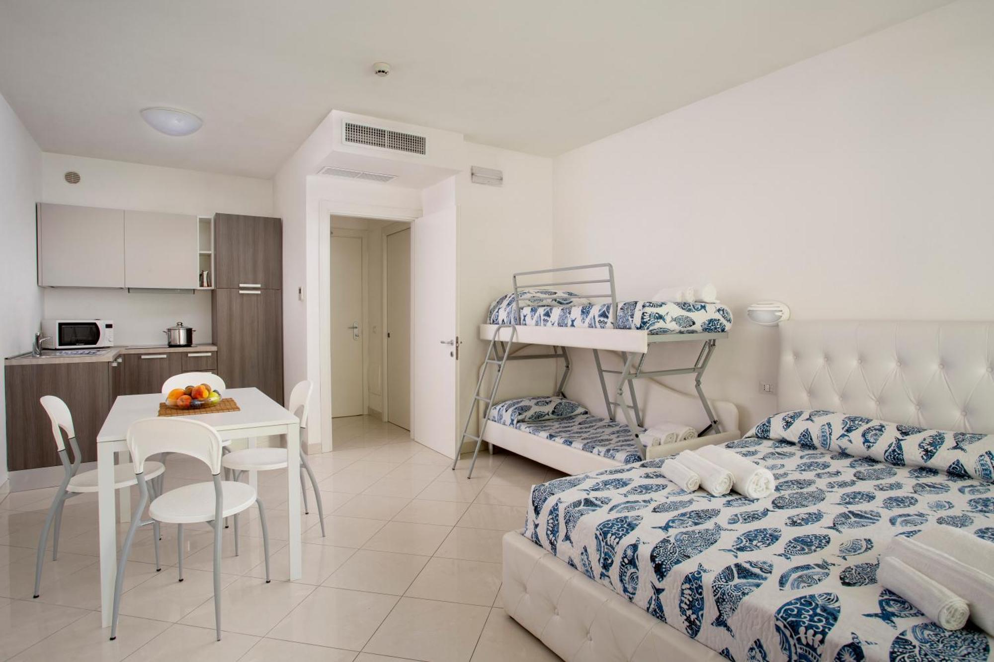 Residence I Diamanti - Siroli Collection Червия Стая снимка